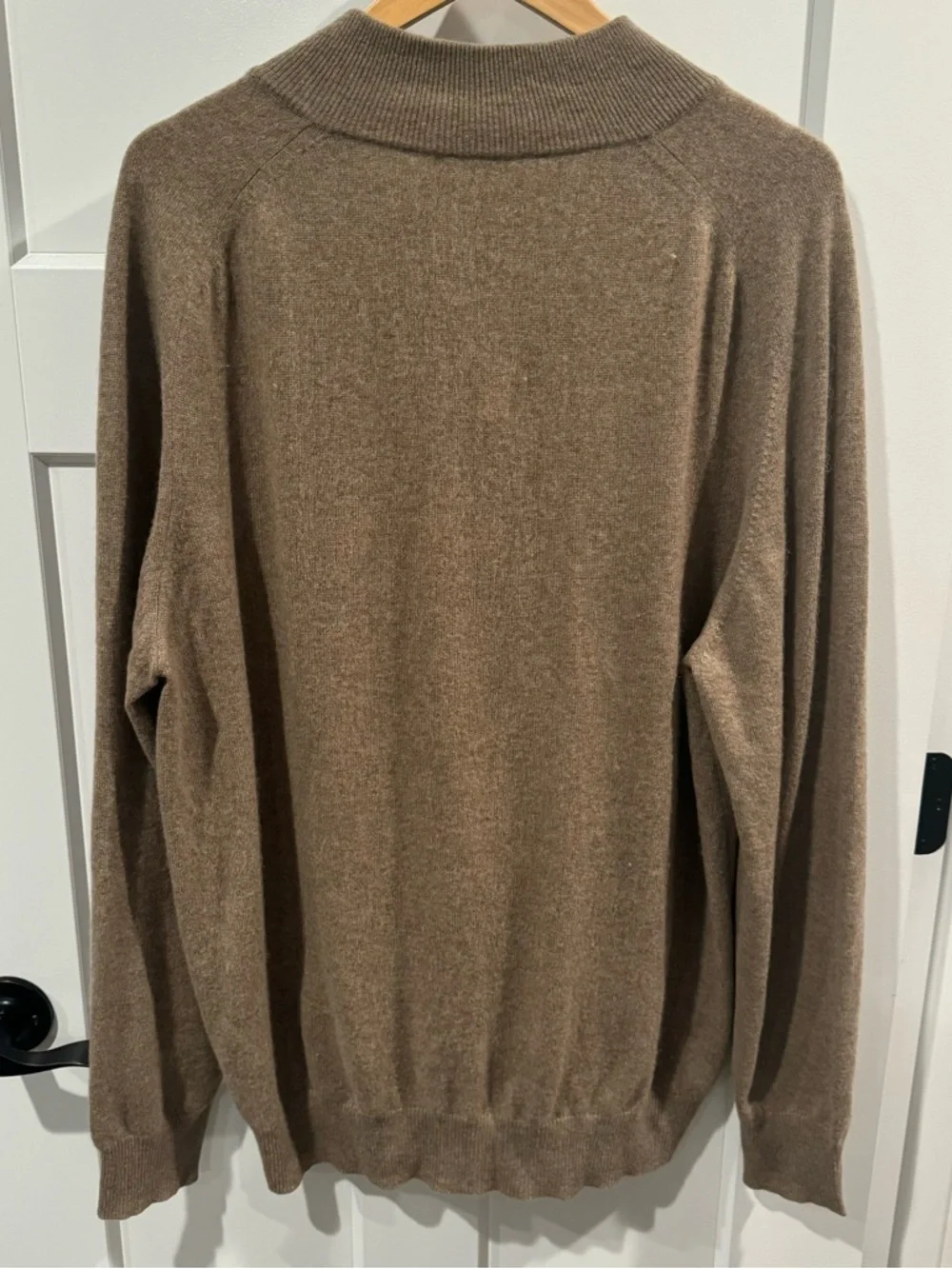 Charles Tyrwhitt -- 100% Cashmere Zip Neck Sweat -- Tan XL-- Great Condition
